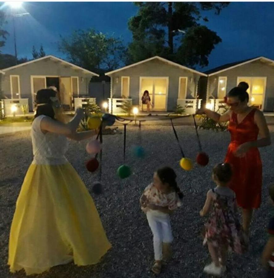 Letnjaya Skazka Hotel Alakhadzi Ngoại thất bức ảnh