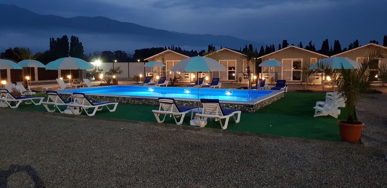 Letnjaya Skazka Hotel Alakhadzi Ngoại thất bức ảnh