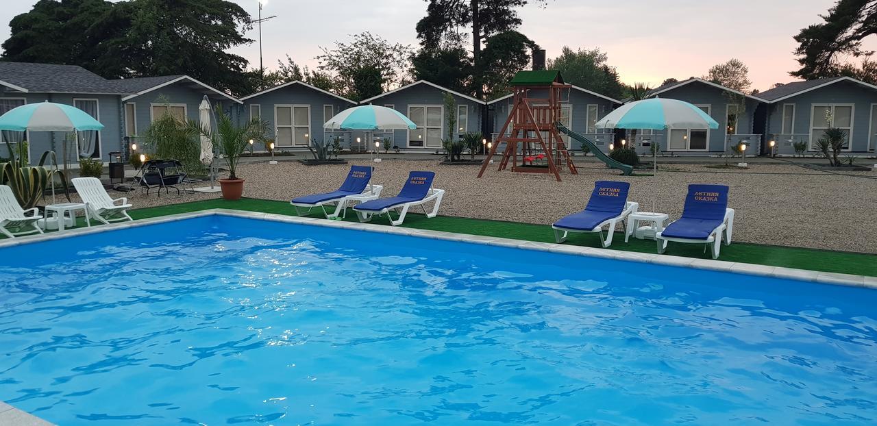 Letnjaya Skazka Hotel Alakhadzi Ngoại thất bức ảnh