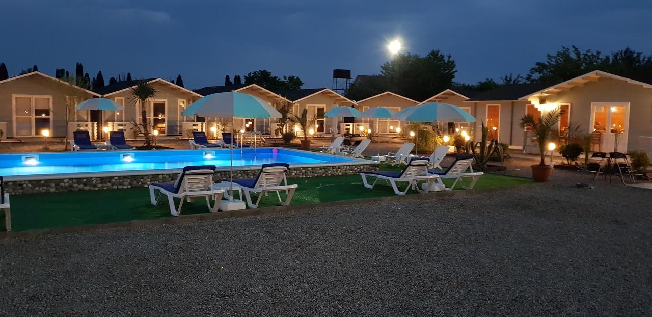 Letnjaya Skazka Hotel Alakhadzi Ngoại thất bức ảnh