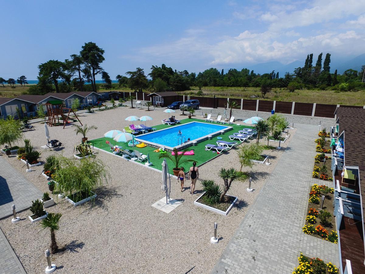 Letnjaya Skazka Hotel Alakhadzi Ngoại thất bức ảnh