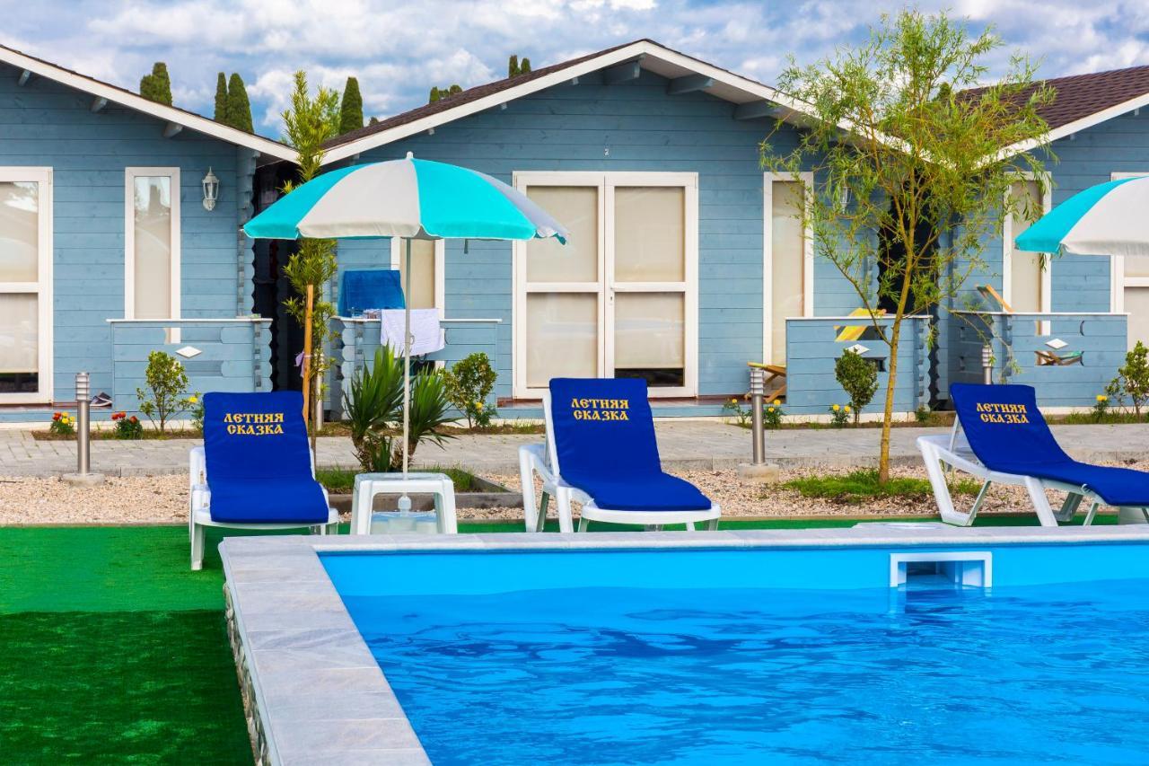 Letnjaya Skazka Hotel Alakhadzi Ngoại thất bức ảnh